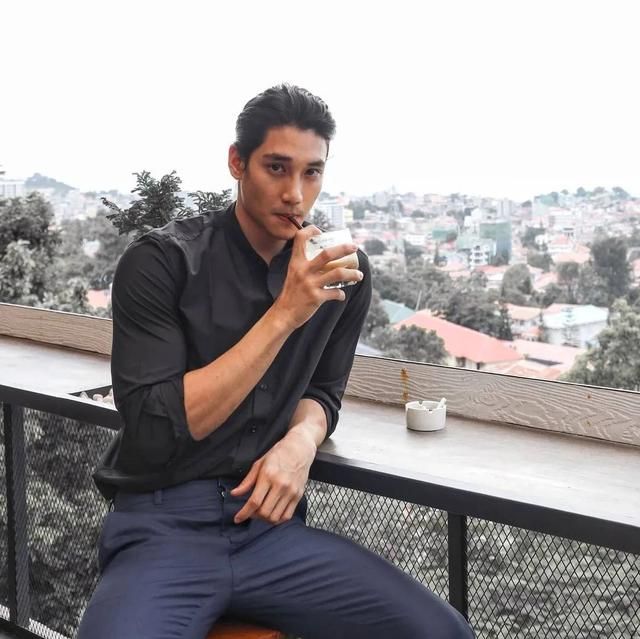 缅甸知名男演员被警方逮捕或将被判坐牢十年