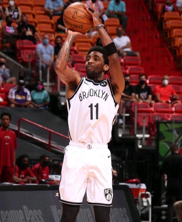 仅仅4分钟,杜兰特再受伤!篮网惨遭绝杀!东部最大黑马彻底摊牌休闲区蓝鸢梦想 - Www.slyday.coM 仅仅4分钟,杜兰特再受伤!篮网惨遭绝杀!东部最大黑马彻底摊牌休闲区蓝鸢梦想 - Www.slyday.coM