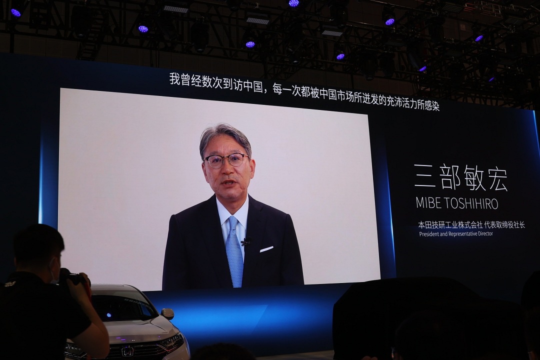 东风本田汽车有限公司 副总经理 潘建新