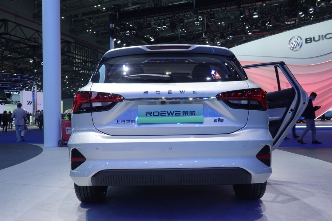 2021上海车展丨内外饰全面升级续航501km全新荣威ei5亮相