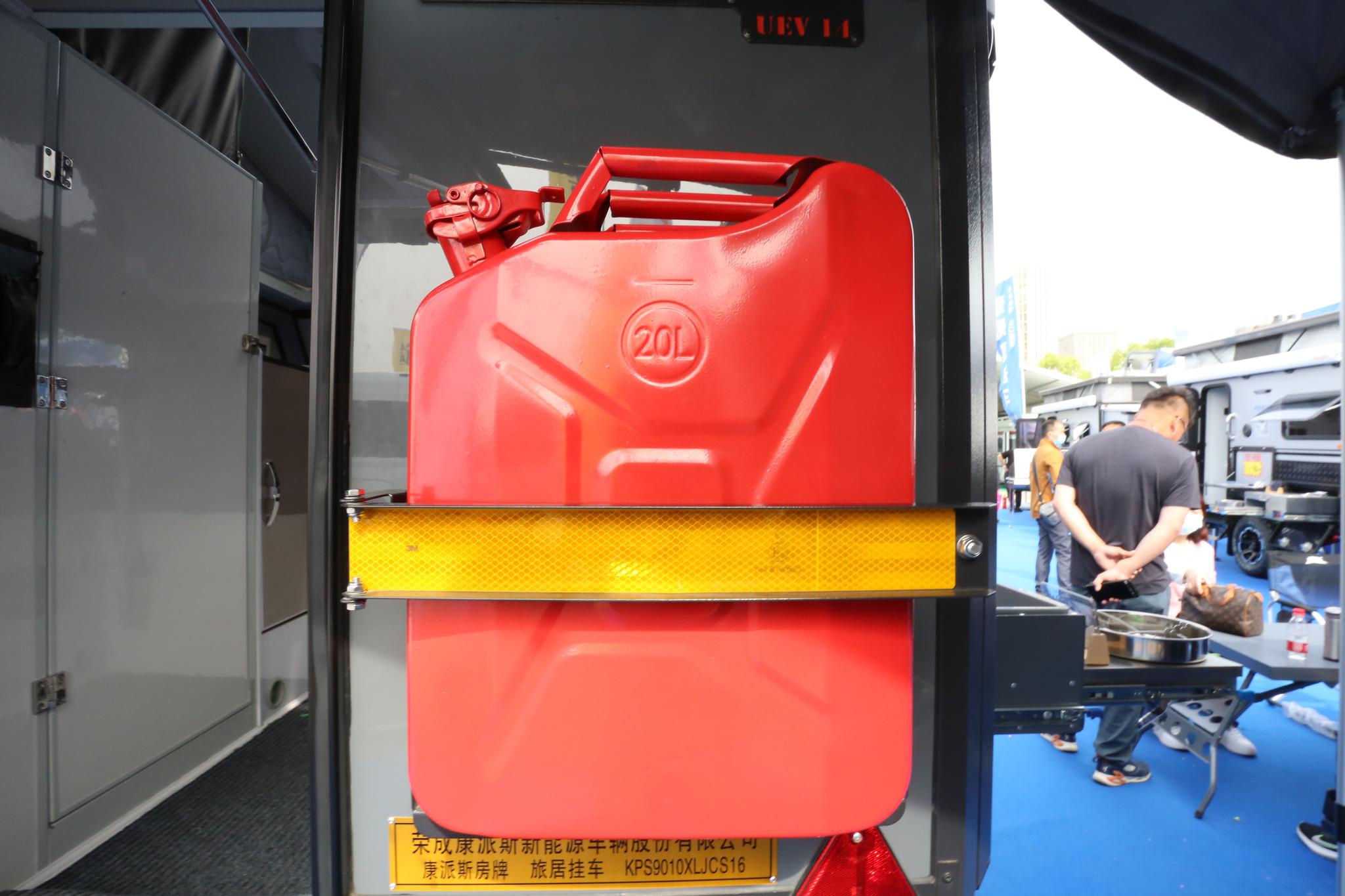 1158万即可拥有高品质越野生活康派斯cs16拖挂房车