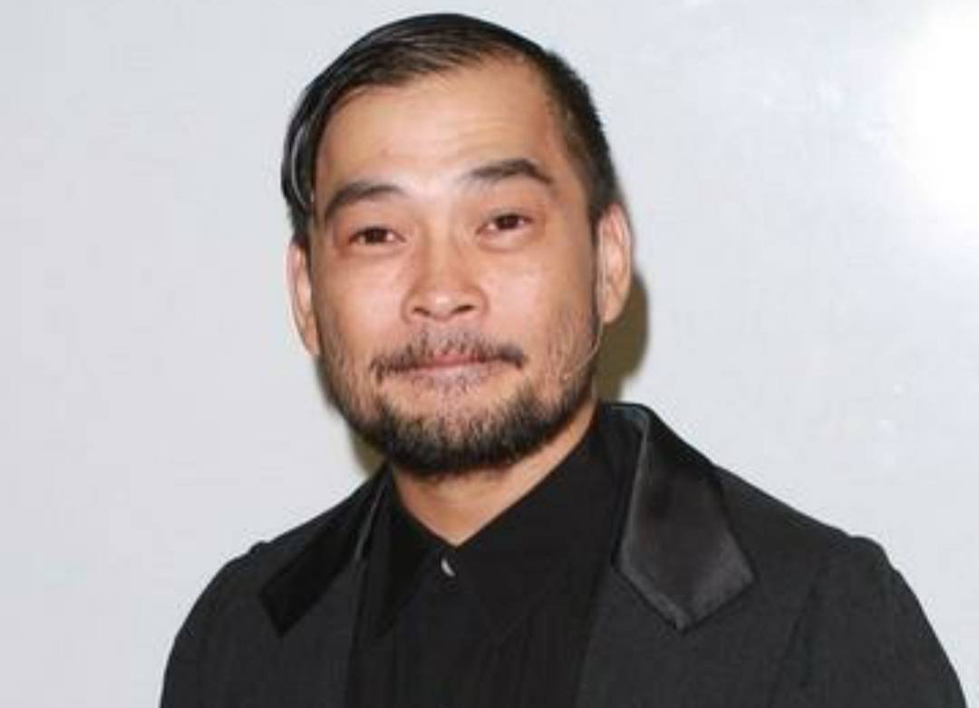 曾被视为周星驰接班人,可怜生意失败,他54岁带妻儿租住小旅馆|葛民辉