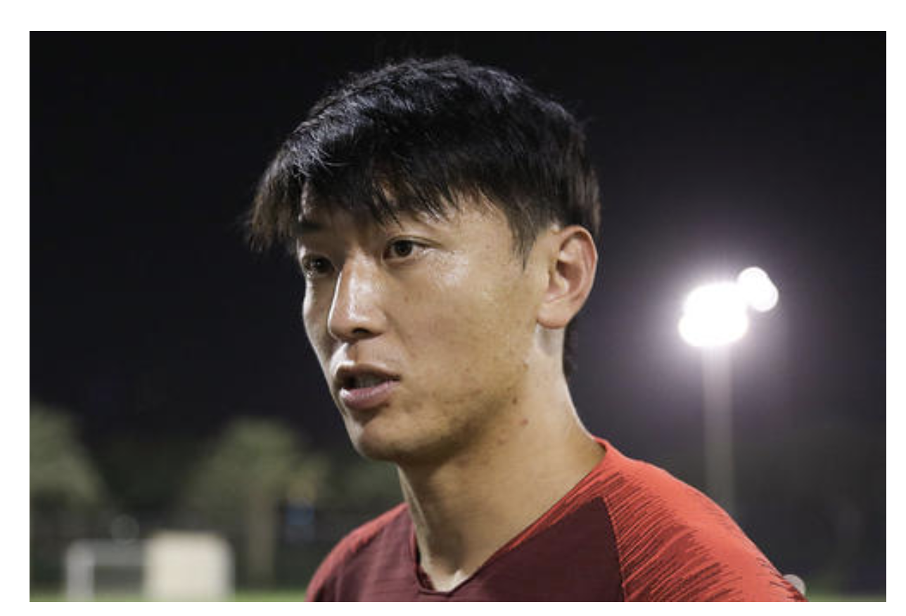 不管怎么样,换号码,背开运竹是杨旭个人的自由和选择,为了进球他也是