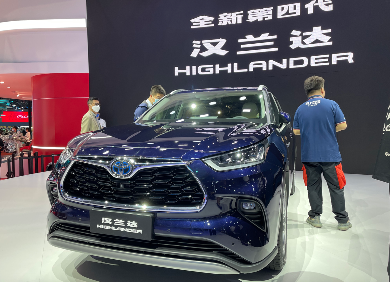 2021上海车展丨搭载25l混动系统广汽丰田全新汉兰达首次亮相