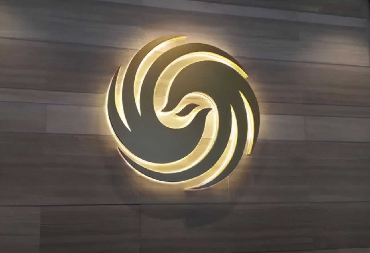 刘长乐脱售凤凰卫视赌王爱女何超琼期望凤凰卫视贡献力量