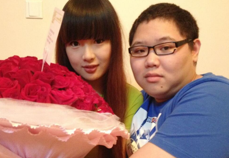 沈灵敏与狗不得入内老婆被ig高管羞辱pdd动怒我尊严被践踏了