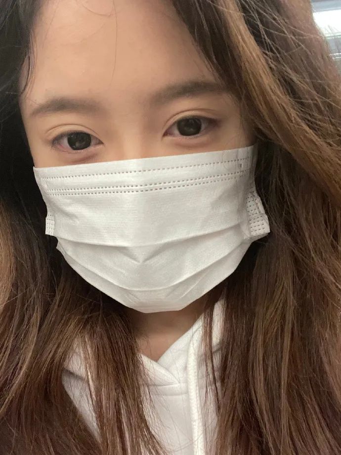 鞠婧祎被16岁师妹模仿,妆容头发身高神似本人,但没鞠婧祎好看|鞠婧祎|