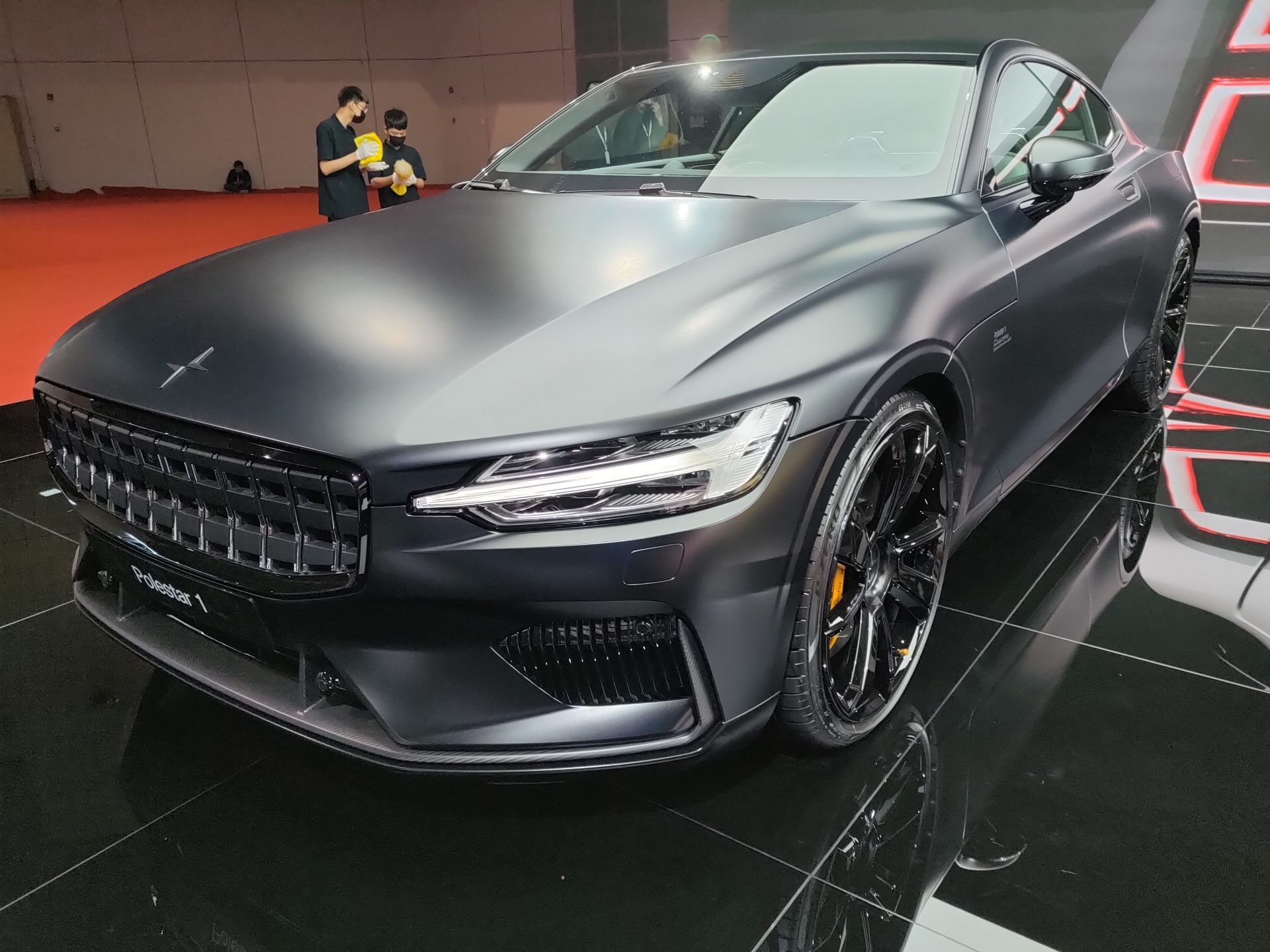 2021上海车展巡礼极星2发布全新产品系列