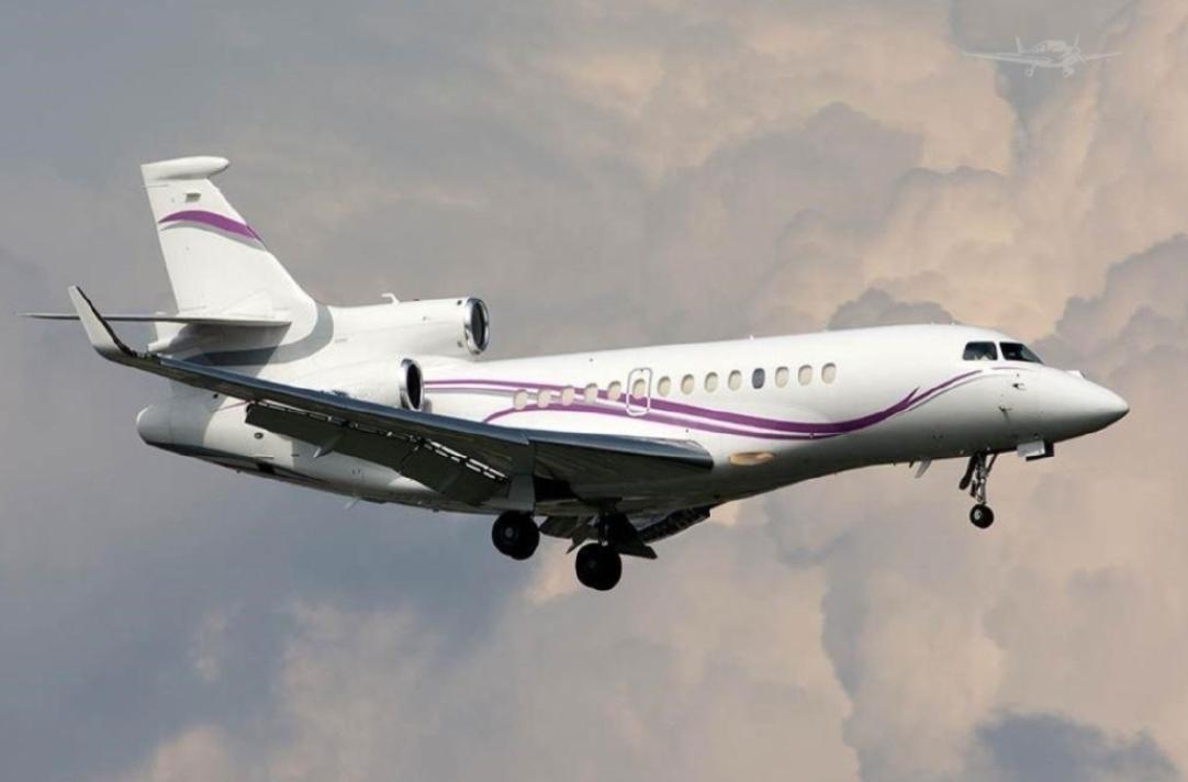 王思聪在出售私人飞机?曾经花5亿定制,机身上还有专属logo