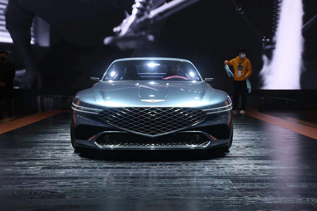 2021上海车展丨纯电中大型双门轿跑捷尼赛思x概念车国内首秀