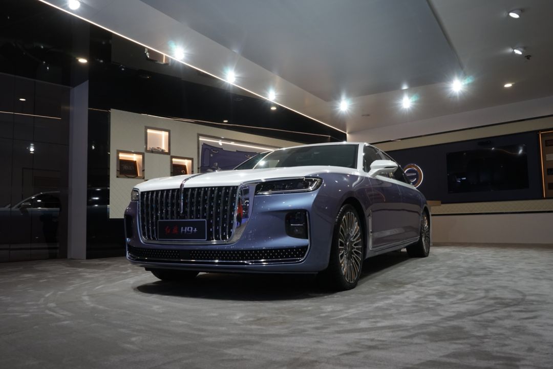 21上海车展丨配星空车顶红旗h9 白玉兰主题版发布 新浪汽车 21上海车展丨配星空车顶红旗h9 白玉兰主题版发布 新浪汽车
