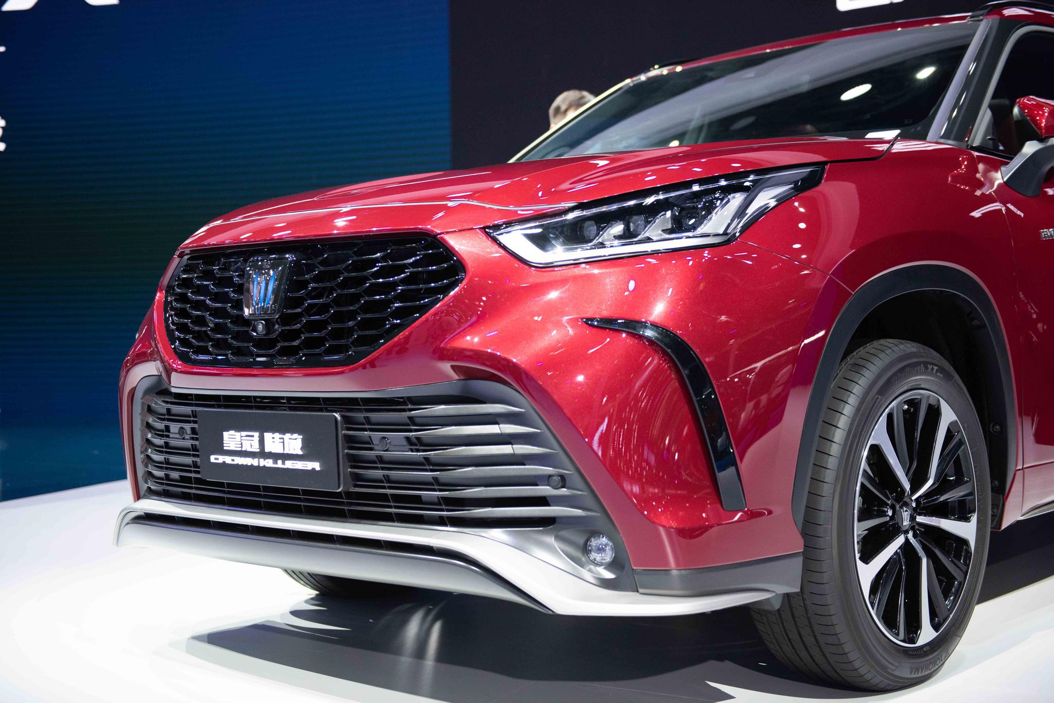 一汽丰田皇冠陆放上海车展首发换壳汉兰达卖情怀可还行