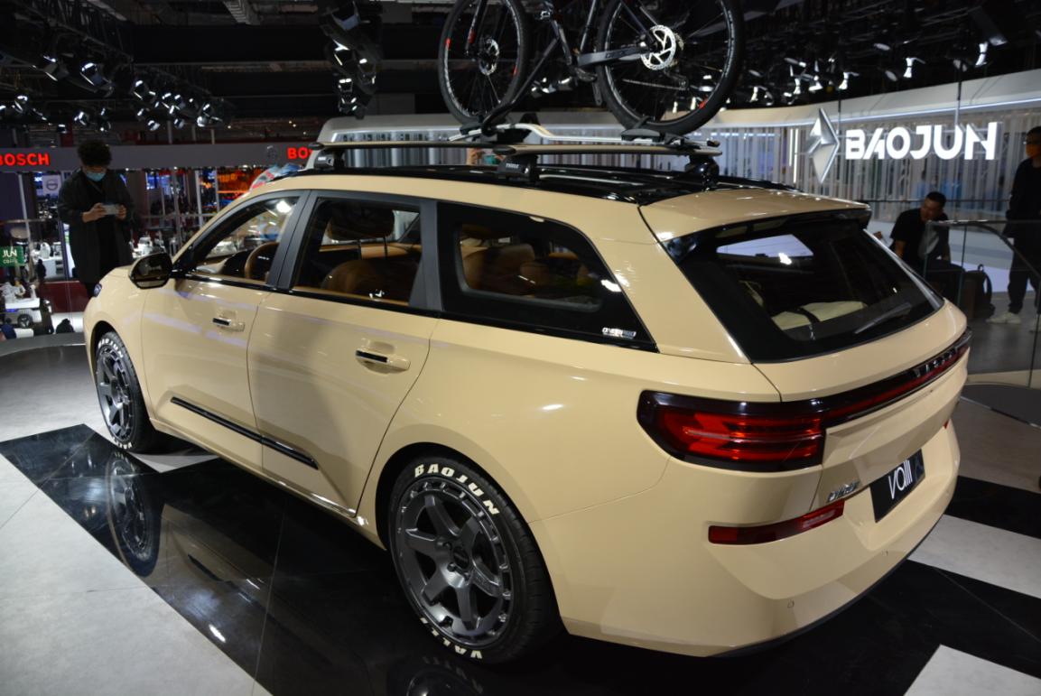 奢华低调 2021上海车展实拍新宝骏valli改装车