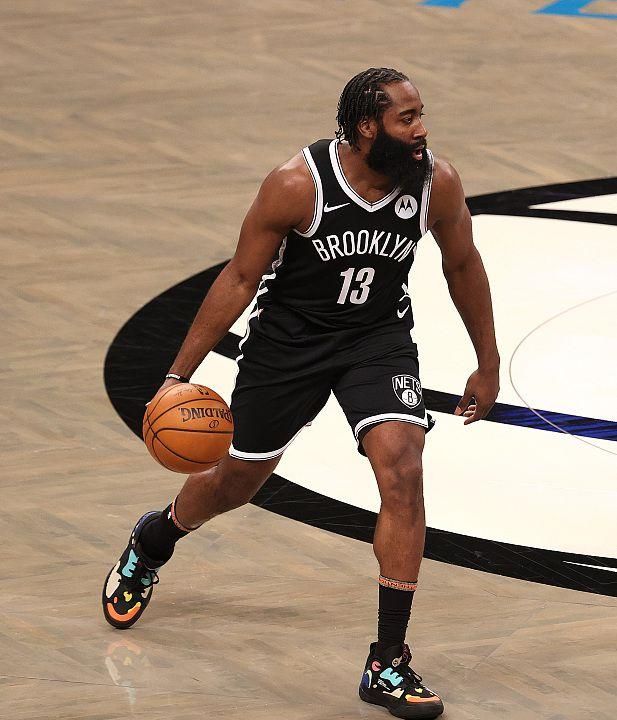 哈登伤情出现反复将无限期休战篮网有必要放弃本赛季争冠