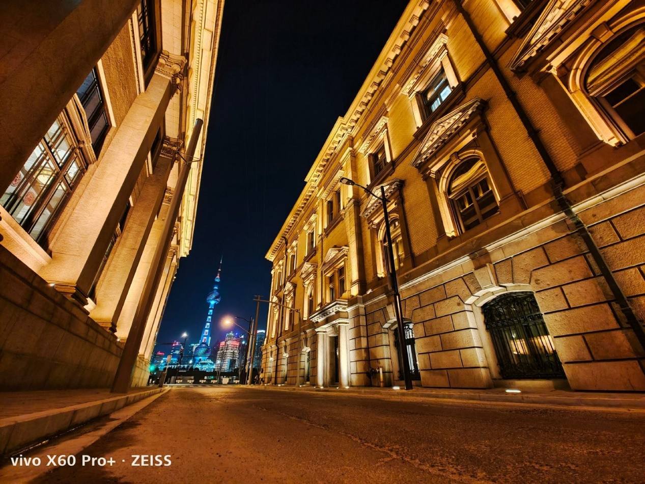 它正在改变消费者对传统影像旗舰的认知vivox60pro实测