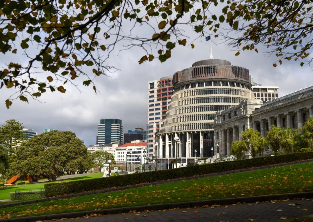 资料图片:2020年5月4日在惠灵顿拍摄的新西兰国会大厦(新华社)