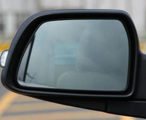 汽车后视镜很重要为什么要这样调整才对