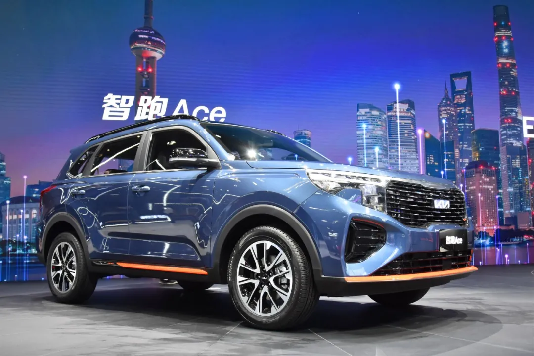 2021上海车展东风悦达起亚智跑aceev6亮相