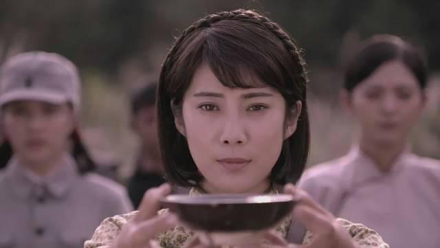看呆队员了 为您推荐: 游击英雄:小鬼子太猖狂,还让武喜春跑却开车追