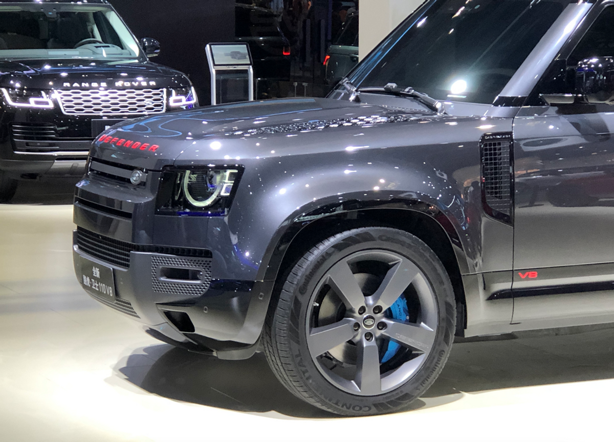 2021上海车展丨最大功率525马力 路虎卫士110 v8中国首秀