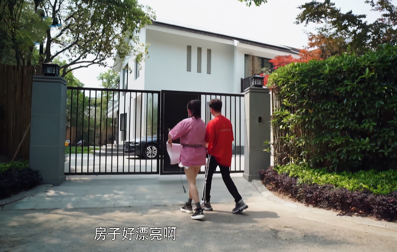 陈赫上亿豪宅公开再婚之后变成女儿奴