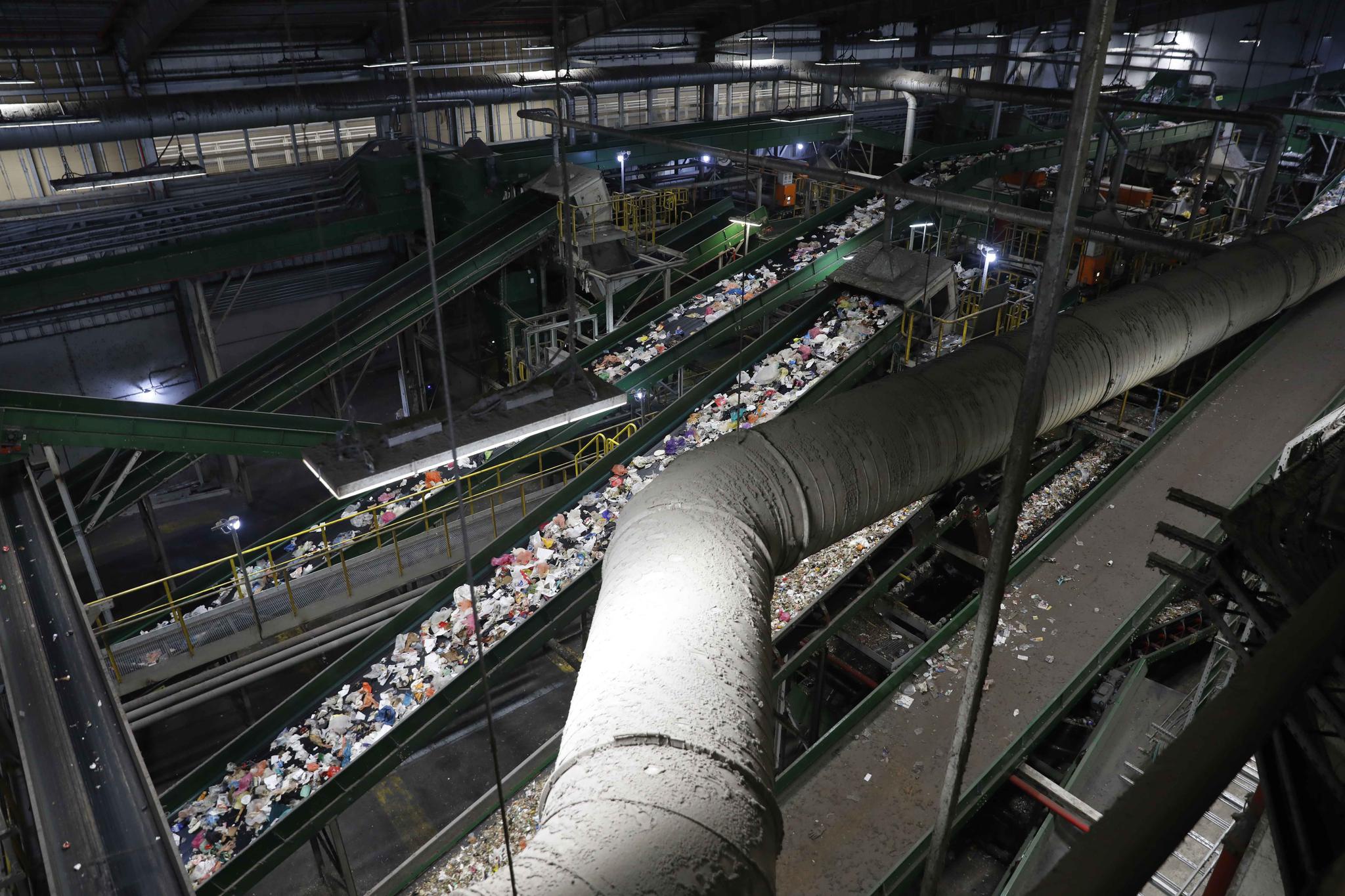 "世界地球日":以色列垃圾处理忙