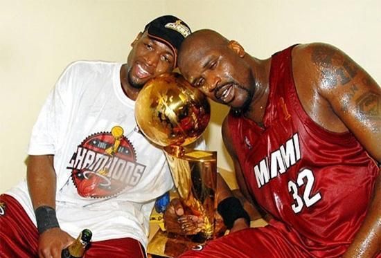 科比的名人堂引荐人是乔丹,韦德和詹姆斯未来的引荐人会是谁?休闲区蓝鸢梦想 - Www.slyday.coM 科比的名人堂引荐人是乔丹,韦德和詹姆斯未来的引荐人会是谁?休闲区蓝鸢梦想 - Www.slyday.coM