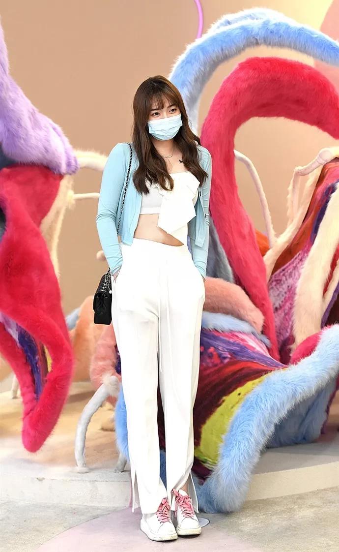 曹作兰艺术行走