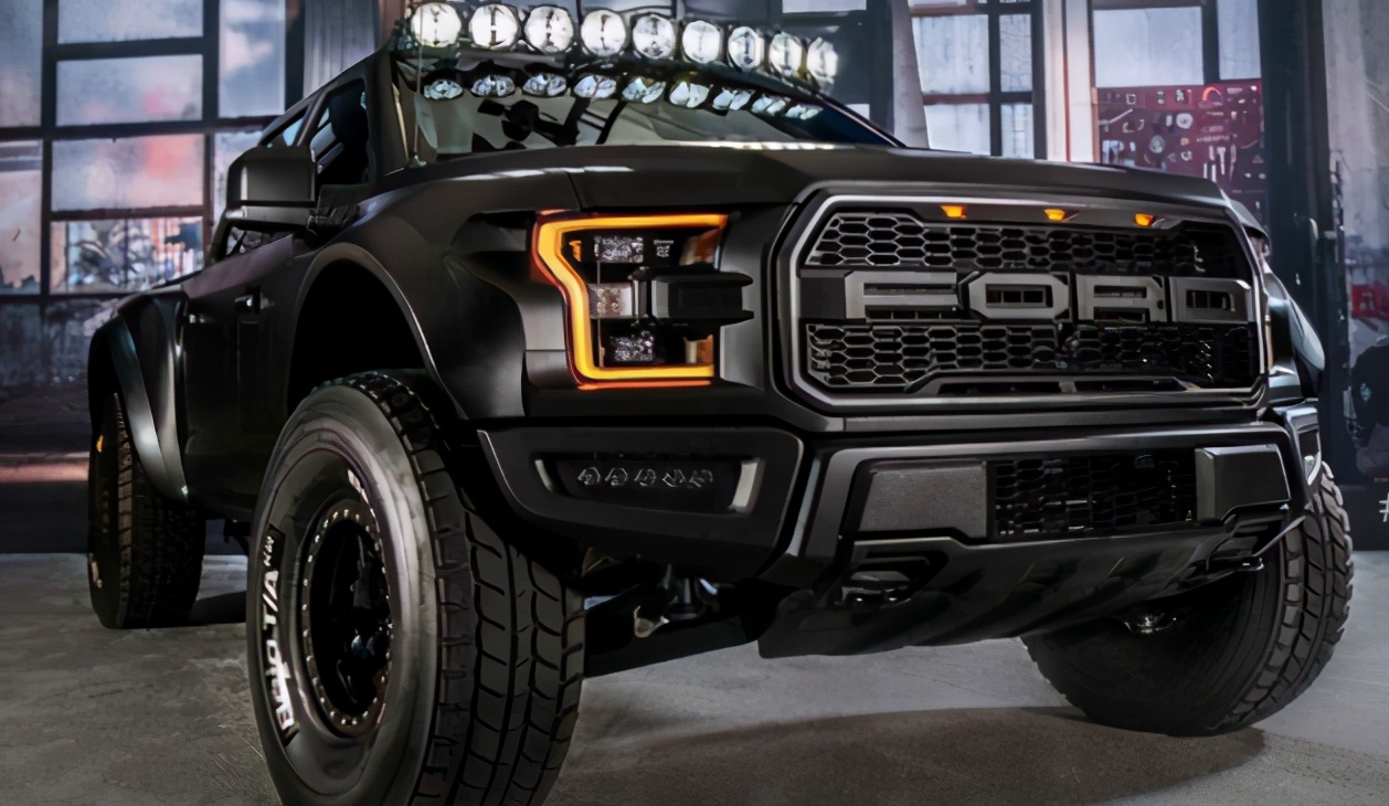 长城的全尺寸皮卡算什么看看福田的翻版猛禽38t动力