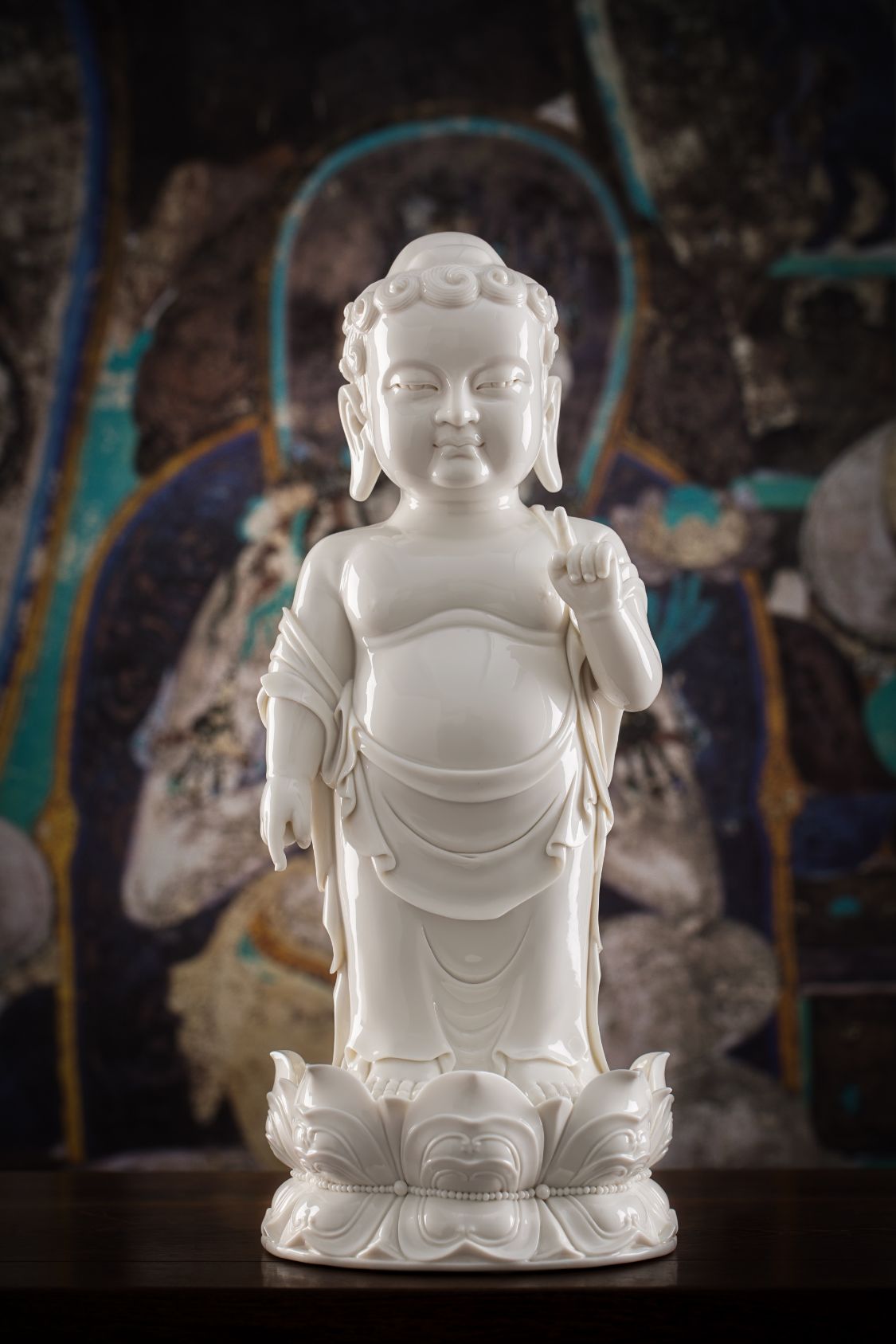 徐才提瓷雕《太子佛》:脚涌莲花 一切圆融|太子佛|徐才|瓷雕_新浪新闻