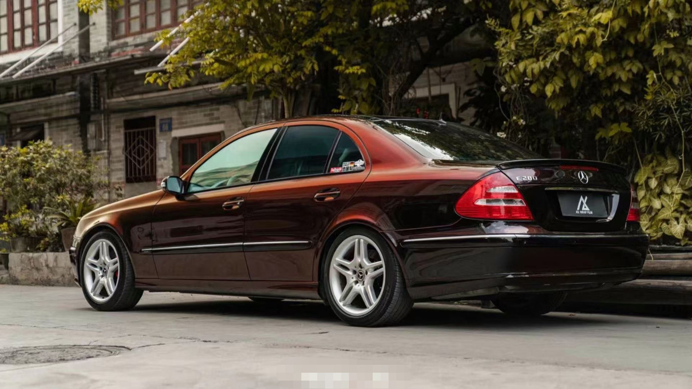 奔驰e280改色暗影黑魅红经典的味道真香