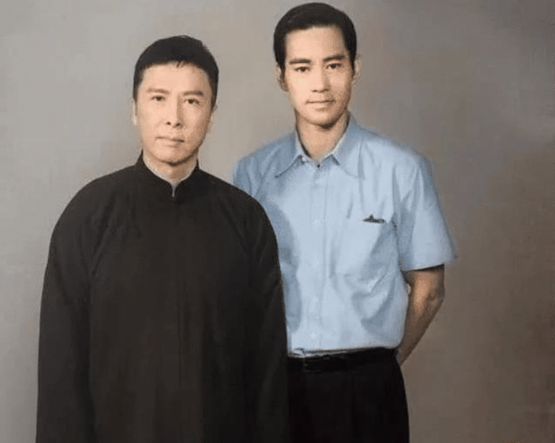 为什么叶问4中陈国坤演李小龙看完老照片对比后估计是重生