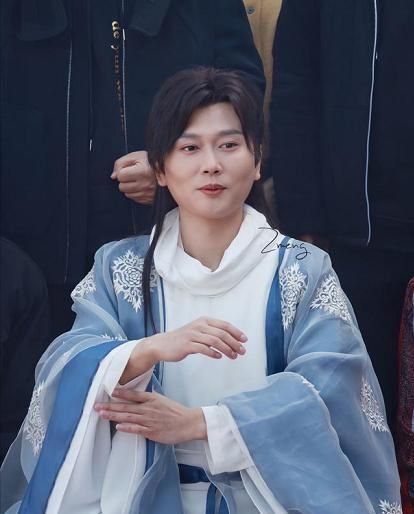 被曝拖欠剧组,群演工资,演员中介喊话向郭德纲讨薪|德云瓦舍|德云社