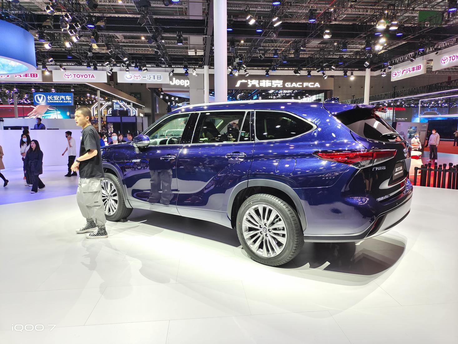 2021上海新车解读广汽丰田汉兰达一汽丰田皇冠陆放