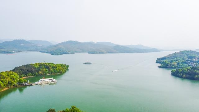 溧阳有一曾经的水库如今变成了旅游胜地山水绝佳的诗意江南
