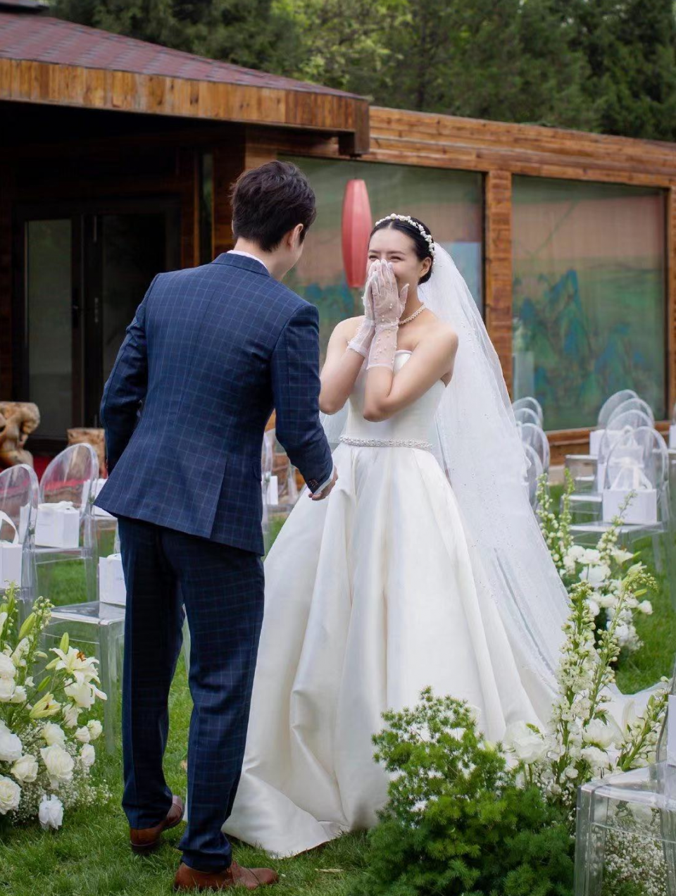 又一女星婚礼现场曝光奢华浪漫群星云集与老公郎才女貌好般配