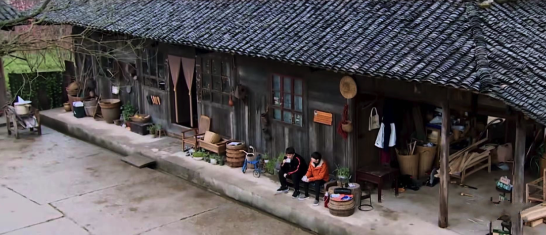 向往的生活5开播新蘑菇屋啥都没有桃花源竟与泡脚最配