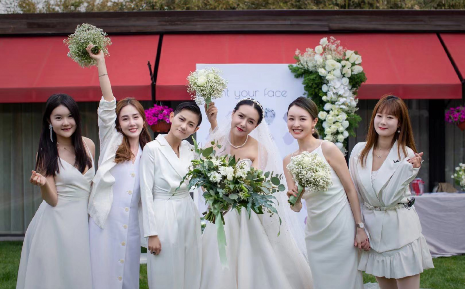 又一女星婚礼现场曝光奢华浪漫群星云集与老公郎才女貌好般配