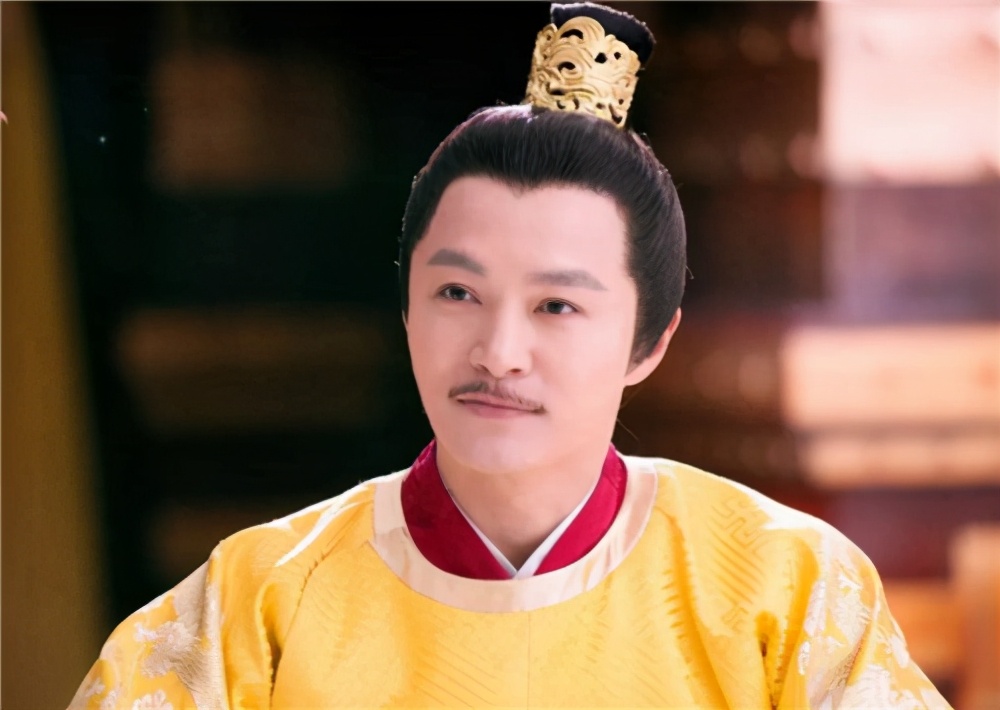 皇帝龙袍穿脏后不能水洗如何避免被异味熏到古人智慧让人折服