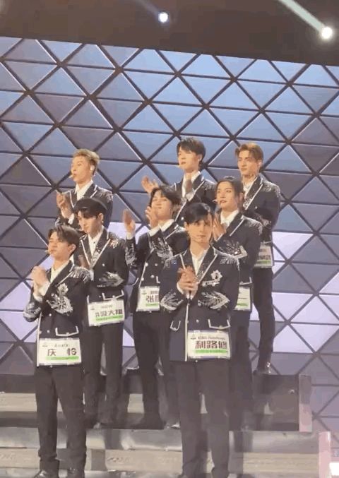 利路修下班后真的太快乐,缺德笋丝在评论区突然开始怂了?休闲区蓝鸢梦想 - Www.slyday.coM 利路修下班后真的太快乐,缺德笋丝在评论区突然开始怂了?休闲区蓝鸢梦想 - Www.slyday.coM