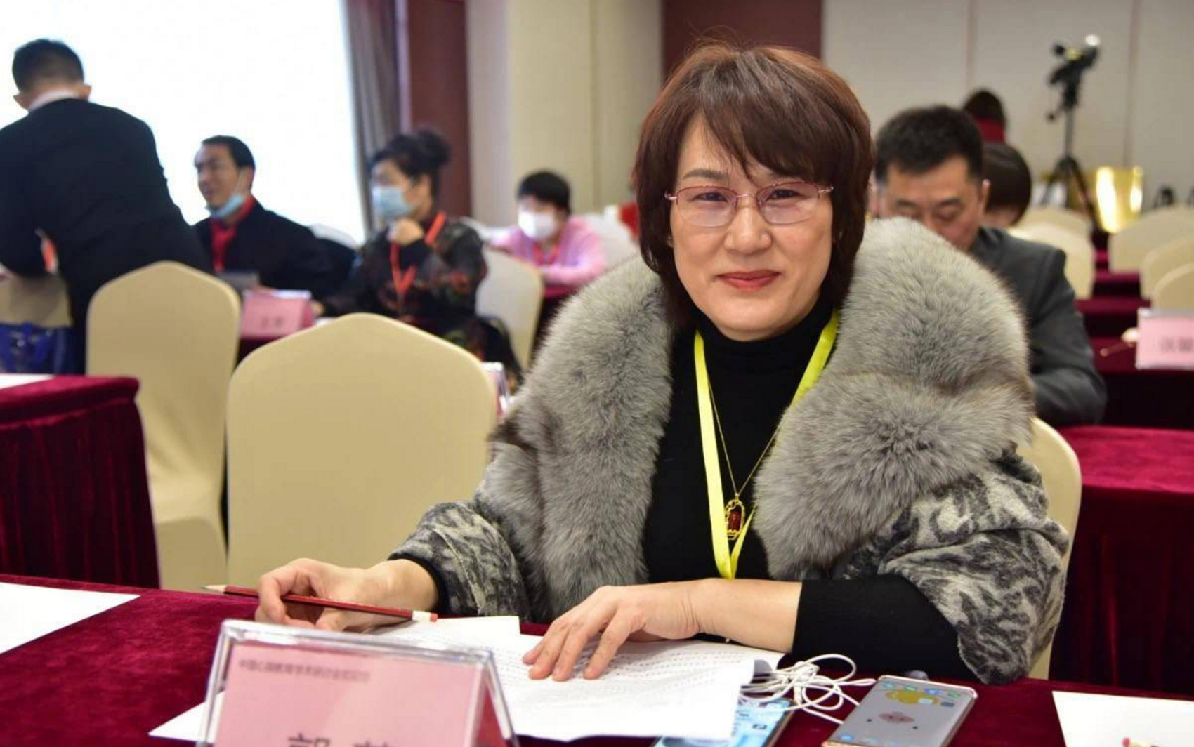 的是6万块钱在此前媒体的采访中,郑州市春霖职业培训学校校长郭萍表示