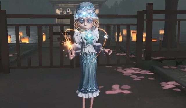 第五人格:盲女"金皮"别急买,这两个问题,必须先搞清楚!