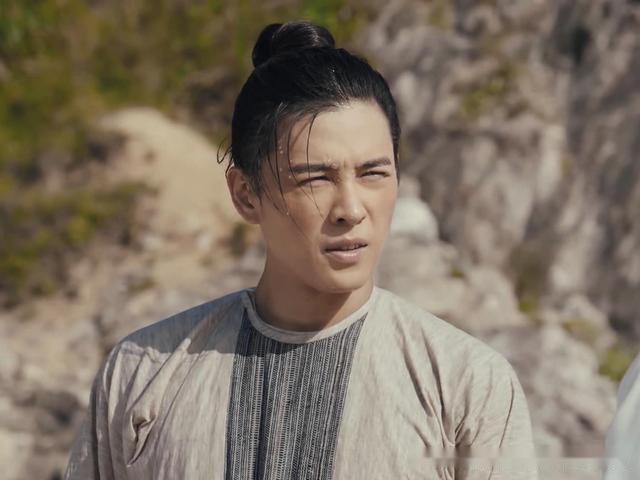 《骊歌行》严子方:有人转身即是天涯,有人一眼却