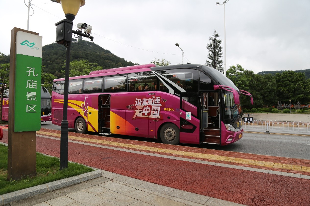 创新发展大交通苏州金龙海格客车带你沿着高速看中国