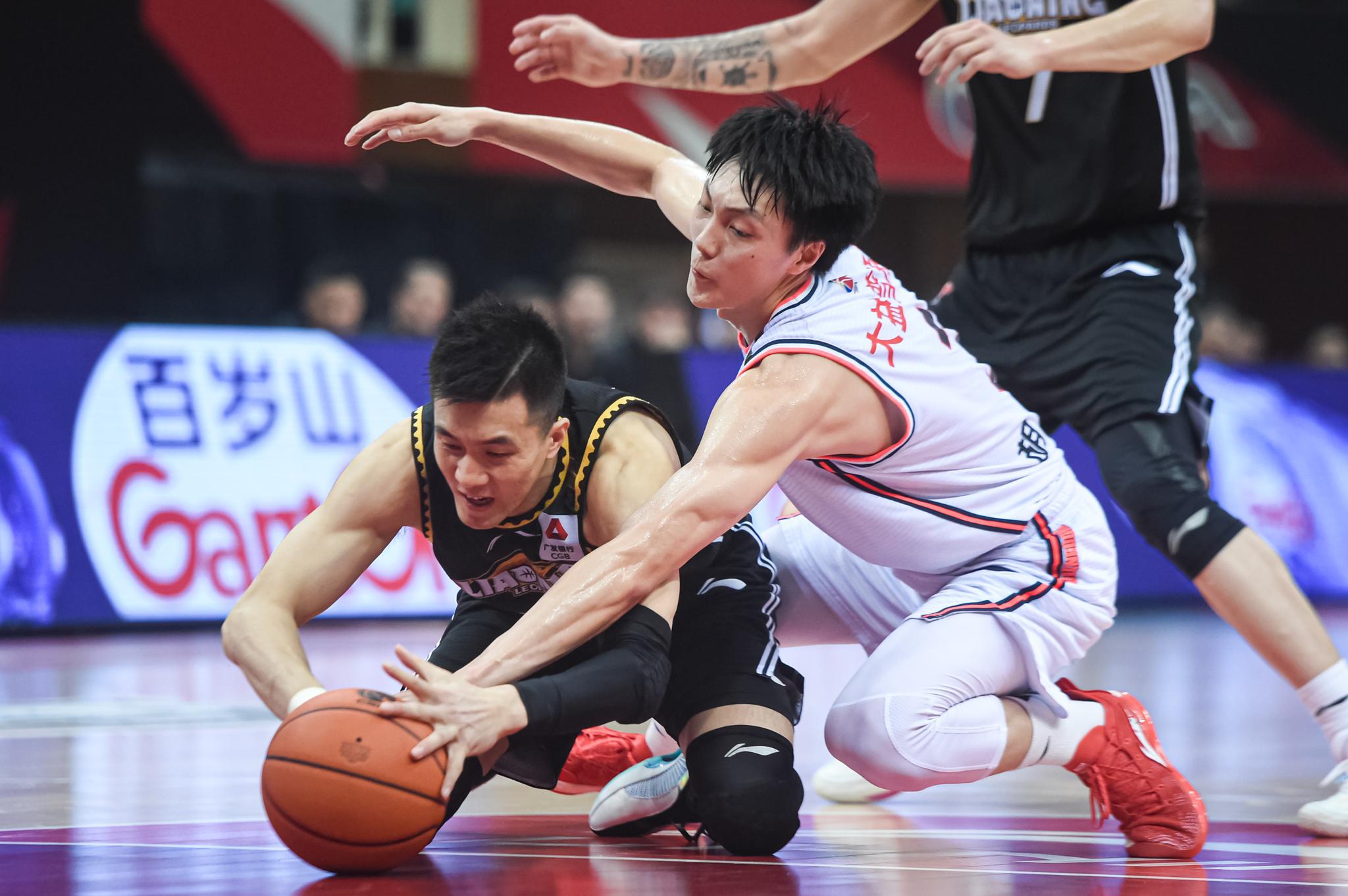 篮球cba总决赛首场广东东莞大益胜辽宁本钢