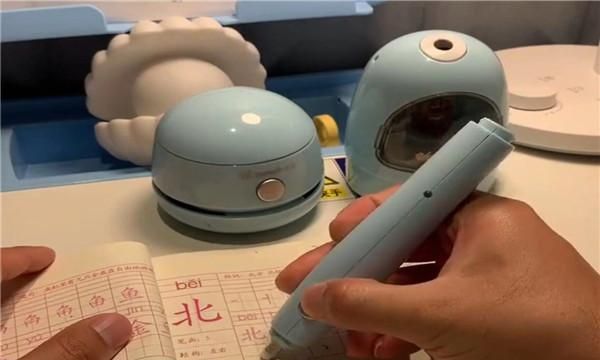 10后学生党的"黑科技"文具,你见过几个?90后,00后自叹不如