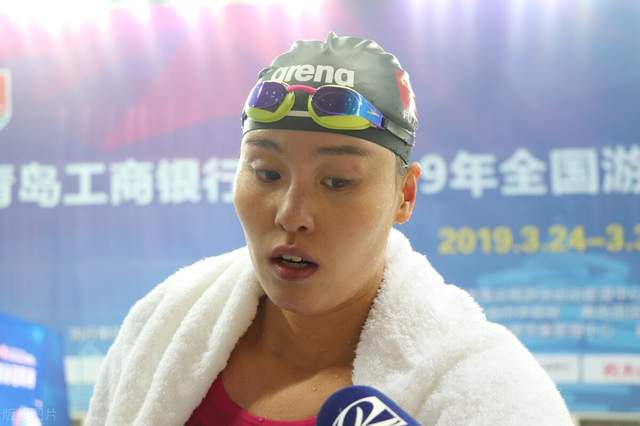 秒下降到了1分,实际上本次全国冠军赛傅园慧并非没有对手,彭旭玮,陈洁