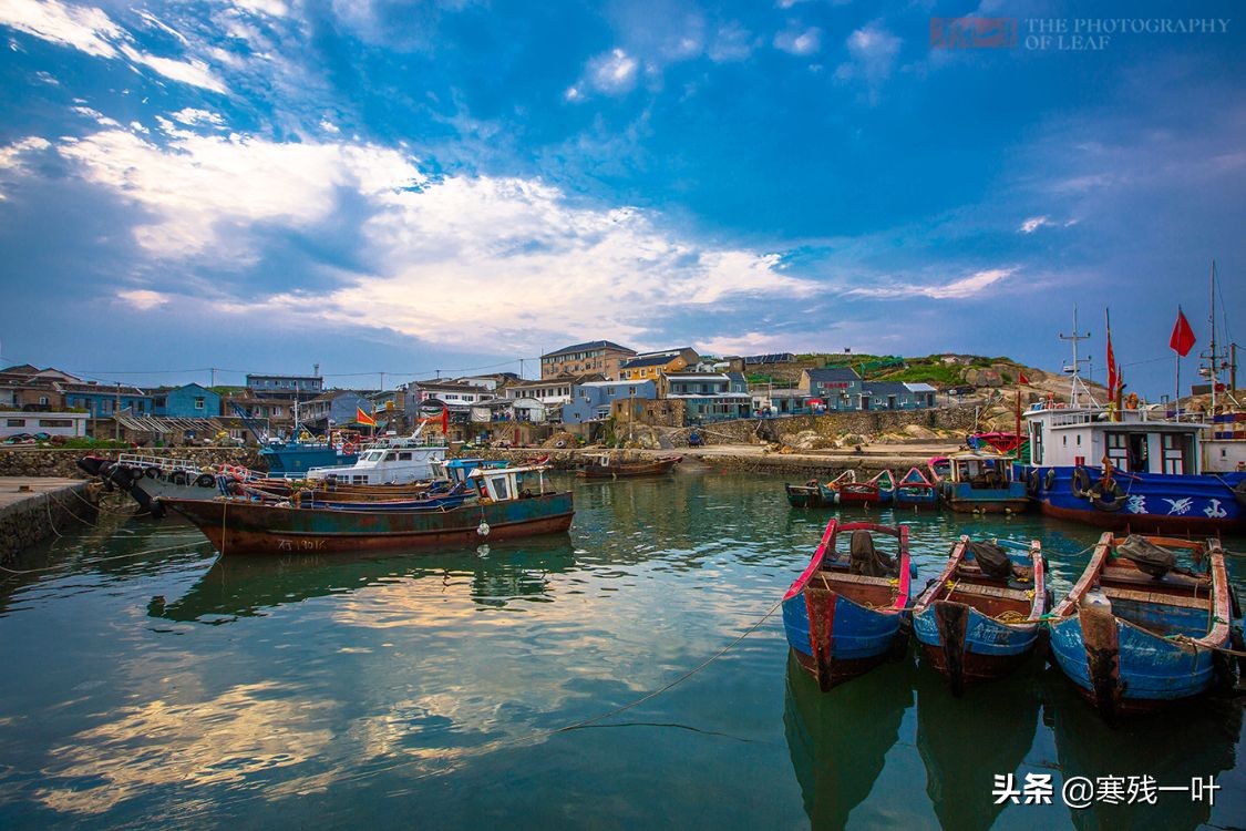 浙江渔山岛被誉为东海翡翠