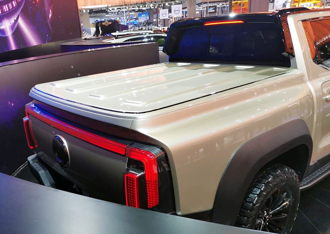 长城首款全尺寸皮卡,x炮实车亮相,3.0t9at 前后双叉臂独立悬架