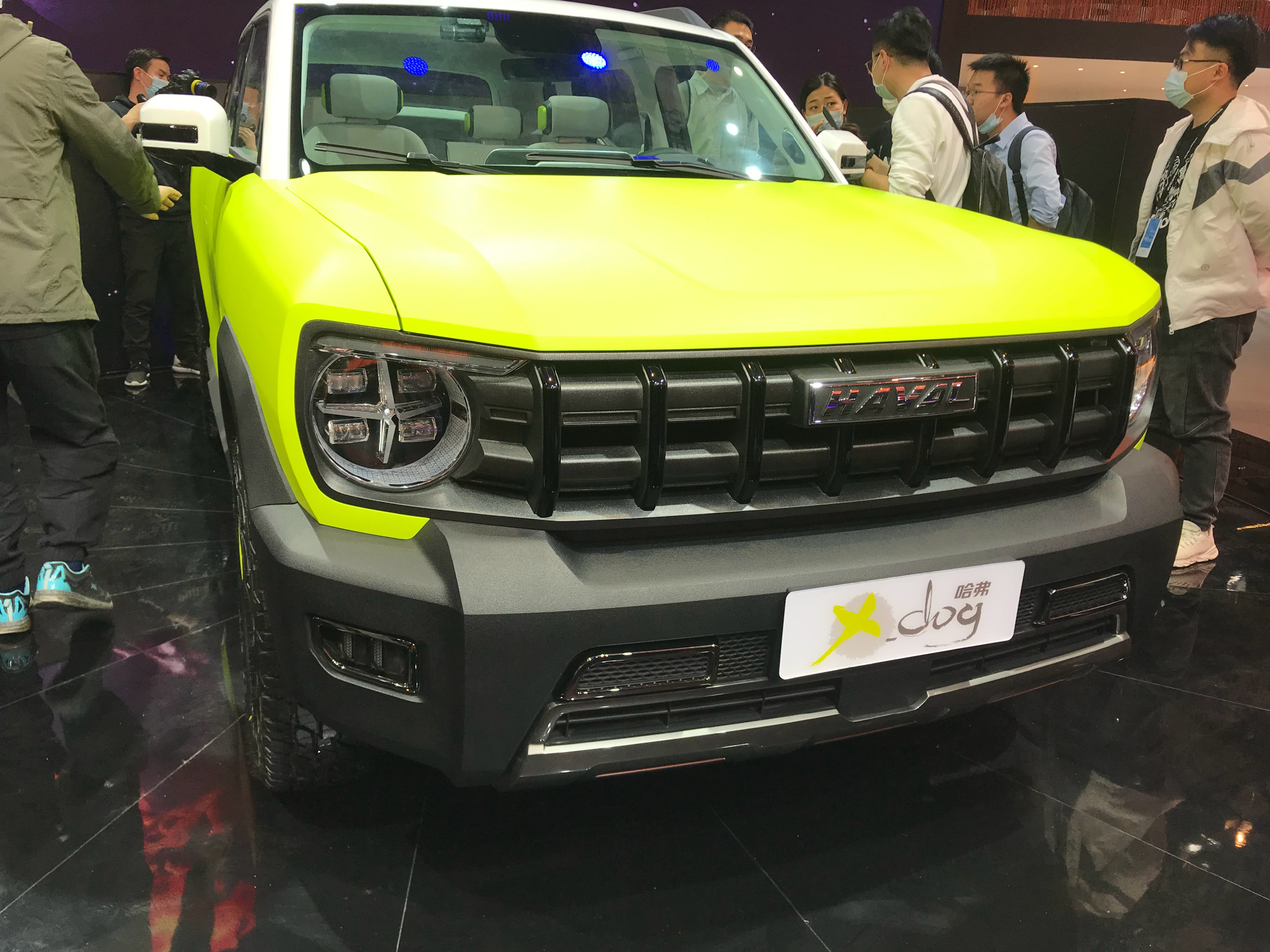 外形更硬派方向盘中间配显示器哈弗xdog了解下